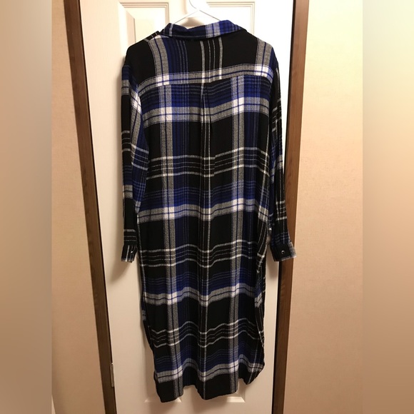 Cato’s fashion extreme length tunic, Blue, black and white plaid - Picture 2 of 5